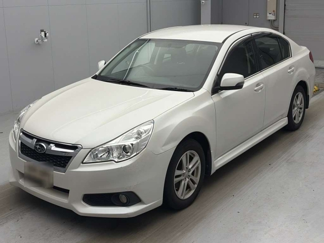 SUBARU LEGACY B4