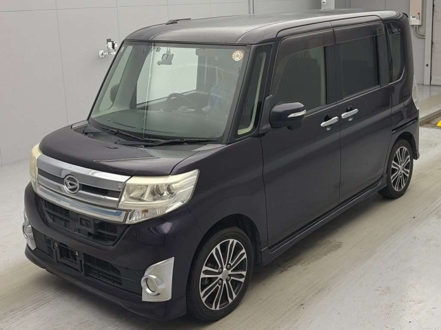 DAIHATSU TANTO — фото