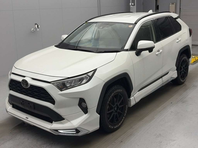 TOYOTA RAV4 — фото