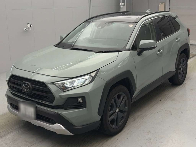 TOYOTA RAV4 — фото
