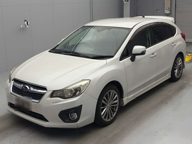 SUBARU IMPREZA — фото