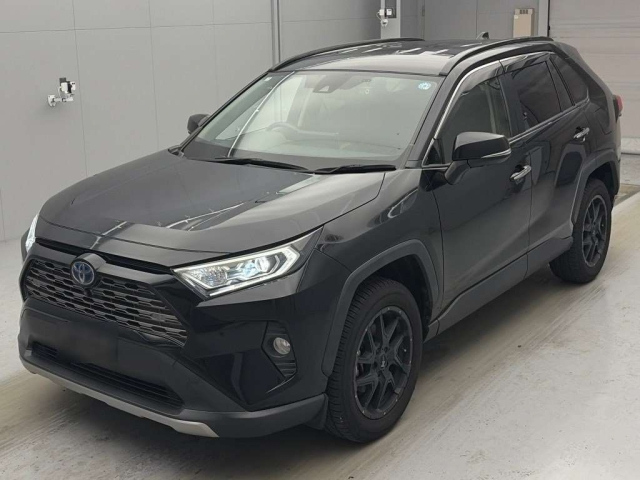 TOYOTA RAV4 — фото
