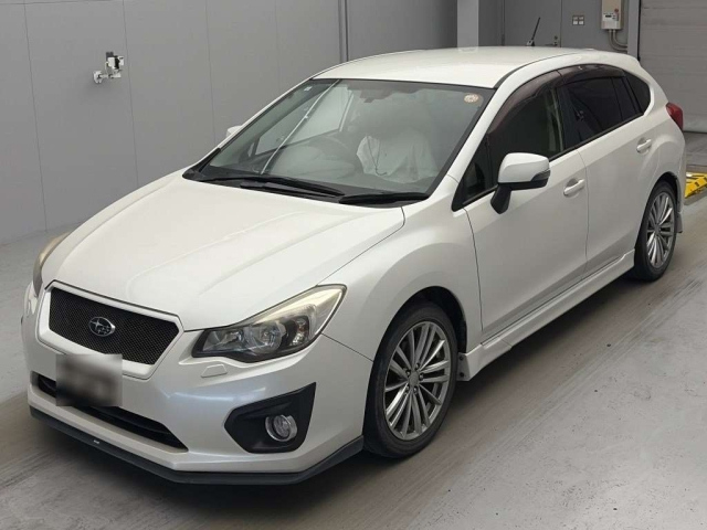 SUBARU IMPREZA — фото