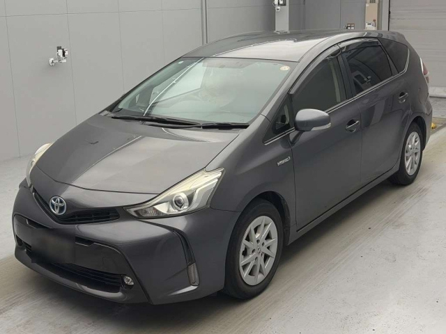 TOYOTA PRIUS — фото