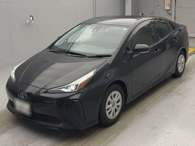 TOYOTA PRIUS — фото
