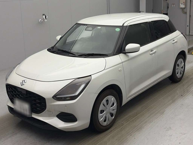 SUZUKI SWIFT — фото