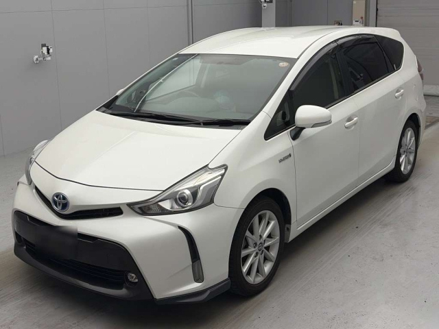 TOYOTA PRIUS — фото