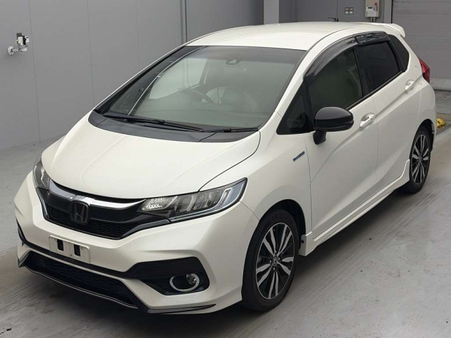 HONDA FIT — фото