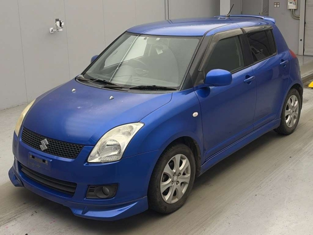 SUZUKI SWIFT — фото