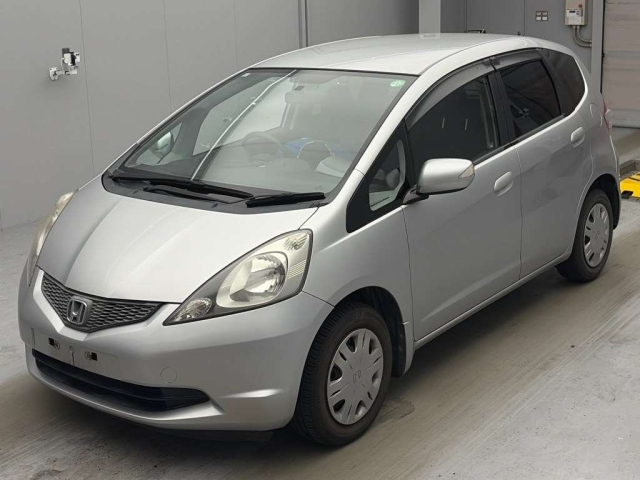 HONDA FIT — фото