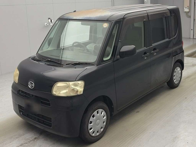 DAIHATSU TANTO — фото