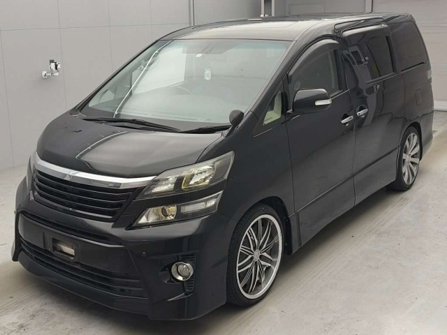 TOYOTA VELLFIRE — фото