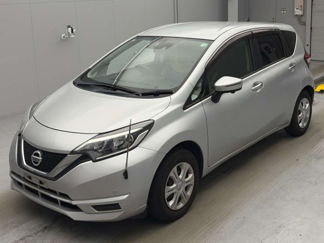 NISSAN NOTE — фото