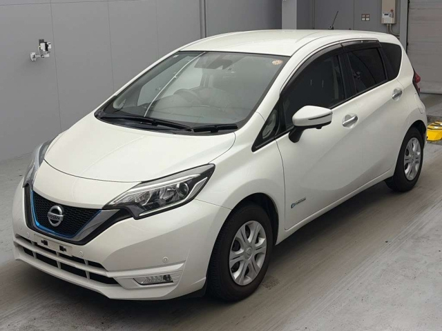NISSAN NOTE — фото