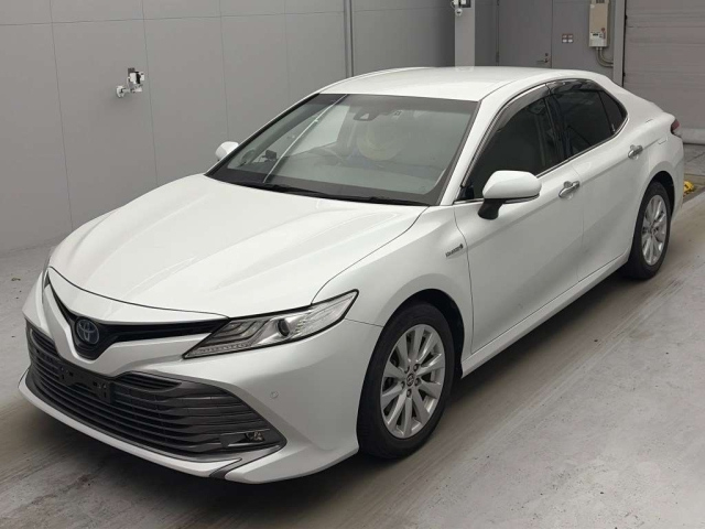 TOYOTA CAMRY — фото