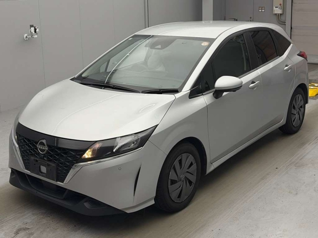 NISSAN NOTE — фото