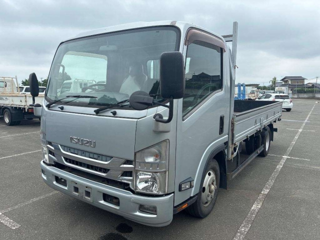 ISUZU ELF — фото