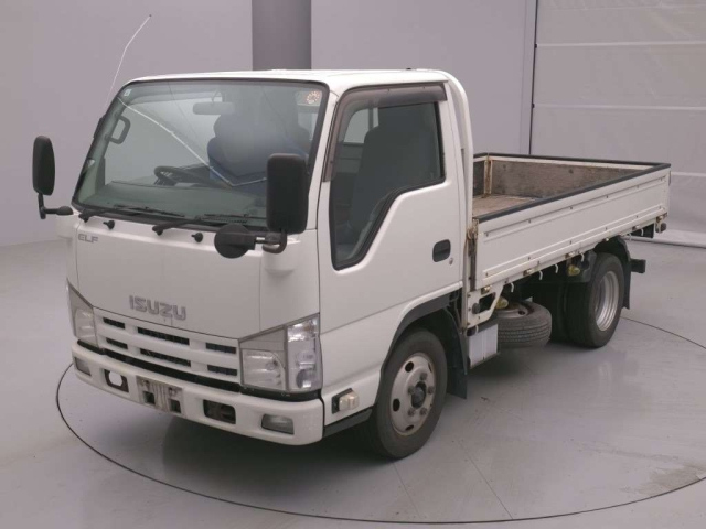 ISUZU ELF — фото