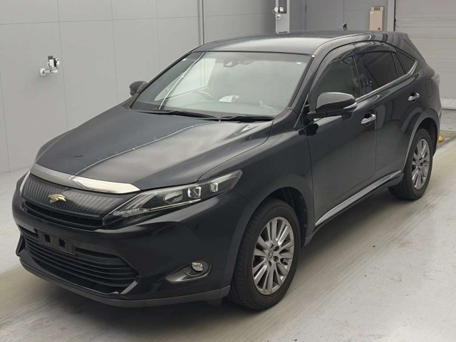 TOYOTA HARRIER — фото