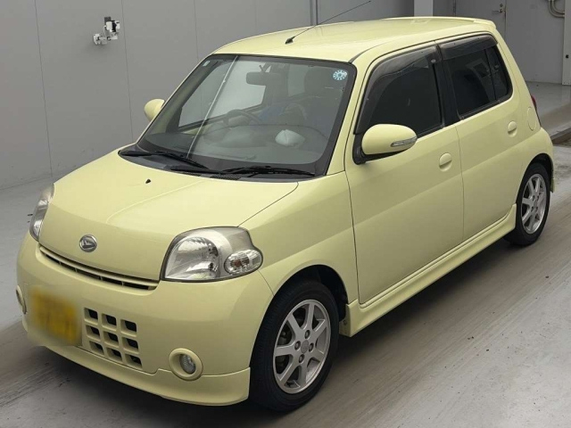DAIHATSU ESSE — фото