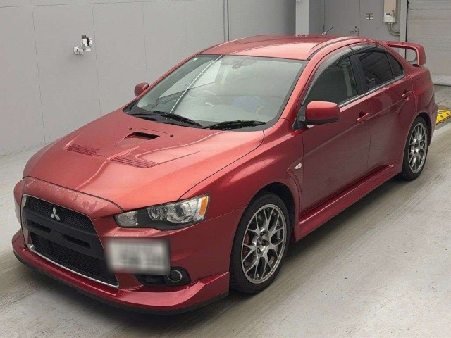 MITSUBISHI LANCER — фото