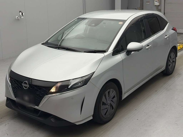 NISSAN NOTE — фото