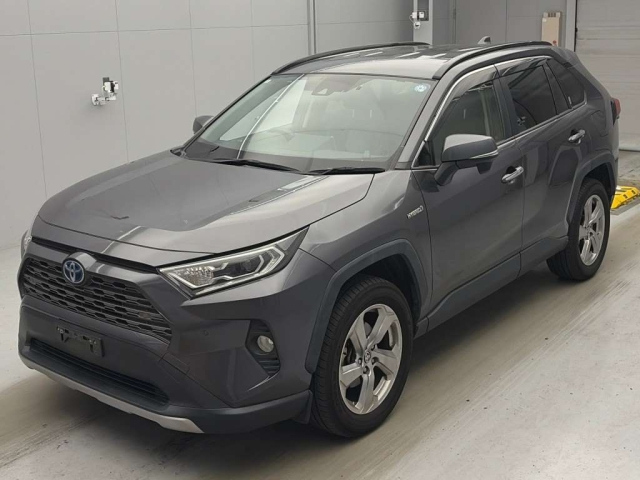 TOYOTA RAV4 — фото