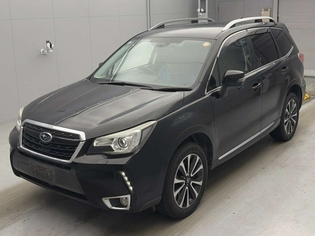 SUBARU FORESTER — фото