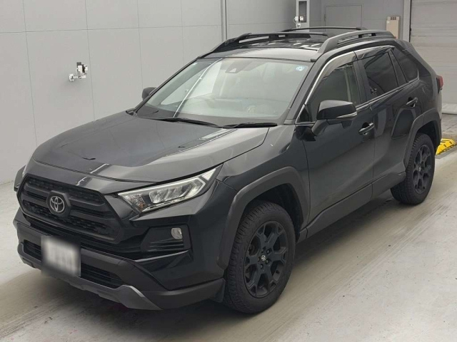 TOYOTA RAV4 — фото