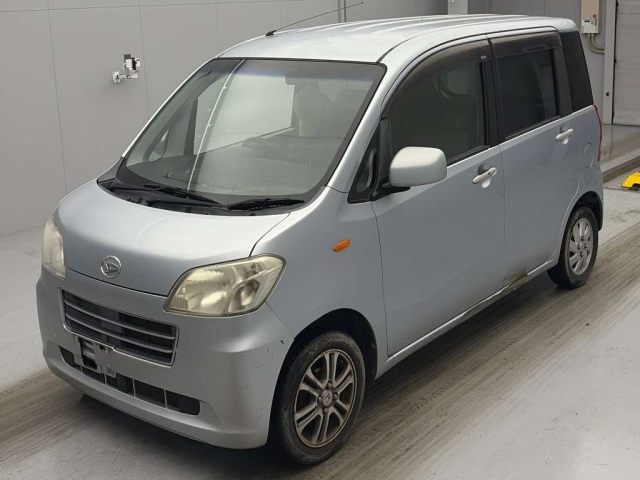 DAIHATSU TANTO — фото