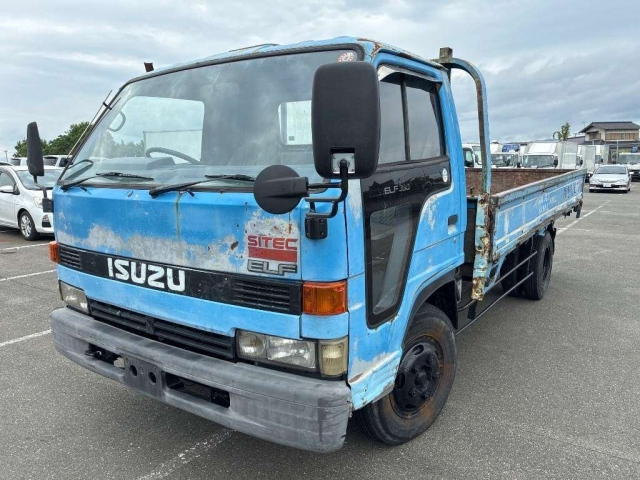 ISUZU ELF — фото