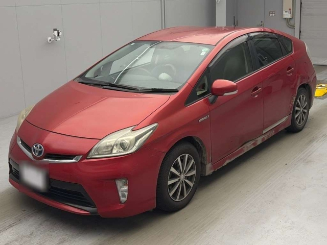 TOYOTA PRIUS — фото