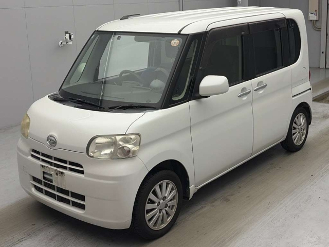 DAIHATSU TANTO — фото