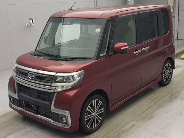 DAIHATSU TANTO — фото