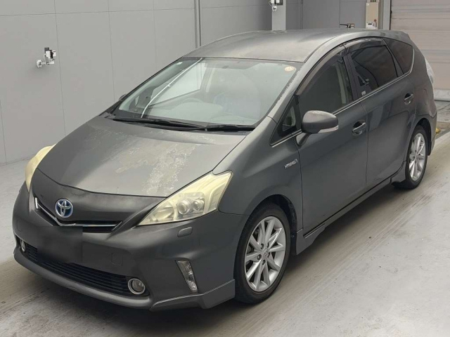 TOYOTA PRIUS — фото