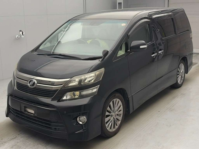 TOYOTA VELLFIRE — фото