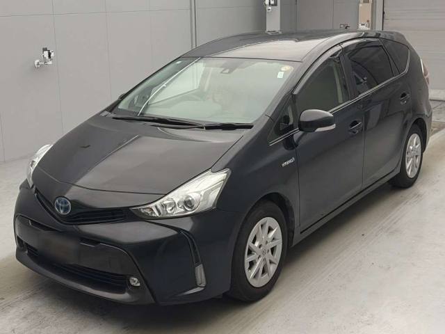 TOYOTA PRIUS — фото