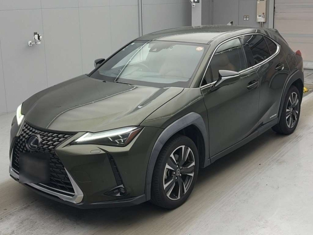 LEXUS UX — фото