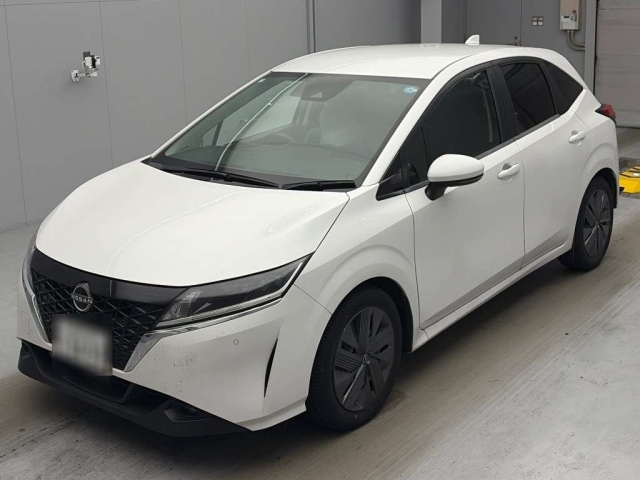NISSAN NOTE — фото