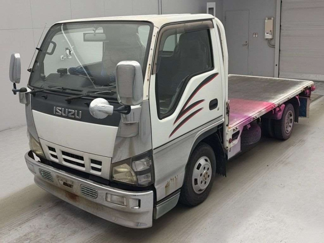 ISUZU ELF — фото