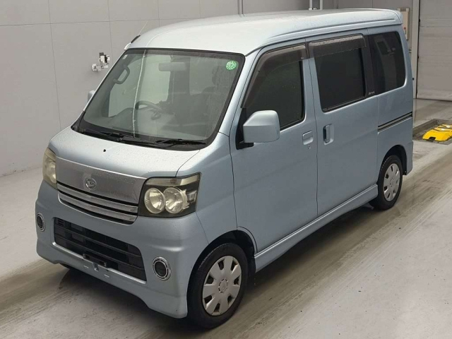 DAIHATSU ATRAI — фото