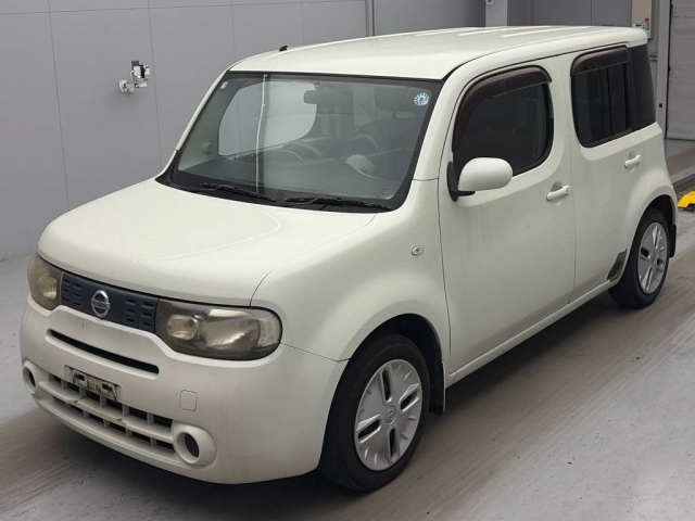 NISSAN CUBE — фото