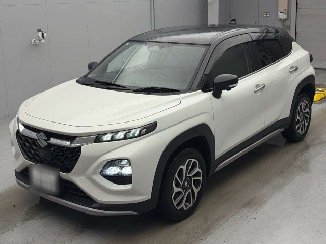 SUZUKI FRONX — фото