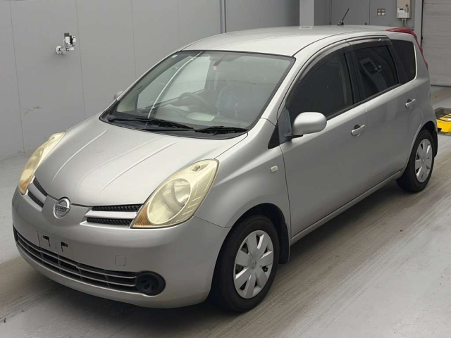 NISSAN NOTE — фото