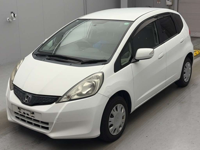 HONDA FIT — фото