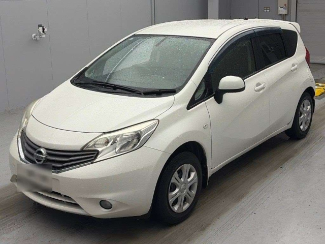 NISSAN NOTE — фото
