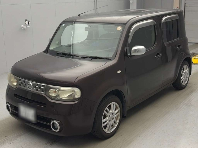 NISSAN CUBE — фото