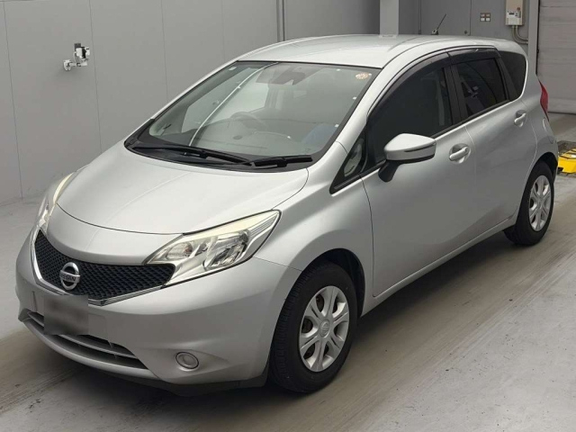 NISSAN NOTE — фото