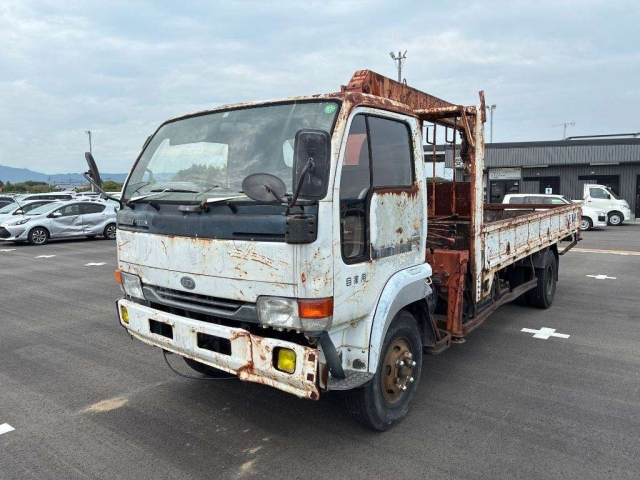 NISSAN CONDOR — фото