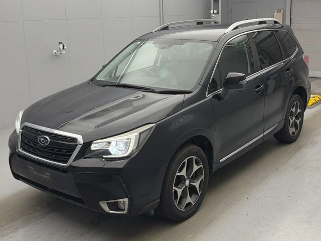 SUBARU FORESTER — фото